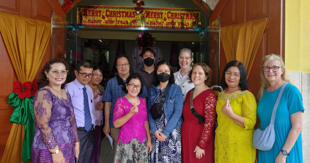 The LCMS Short-Term Mission team from Good Shepherd Lutheran Church in Roanoke, Va., stands with Indonesian Christian Lutheran Church (GKLI) members in January 2024. (A member of the GKLI church)